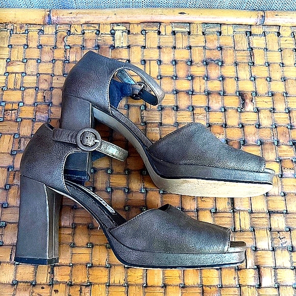 Vintage 90s GunMetal Open Toe Shoe - Picture 2 of 6